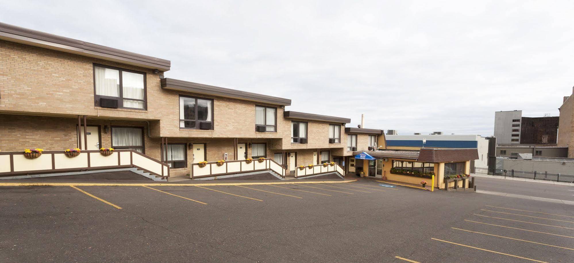 Downtown Duluth Inn Dış mekan fotoğraf